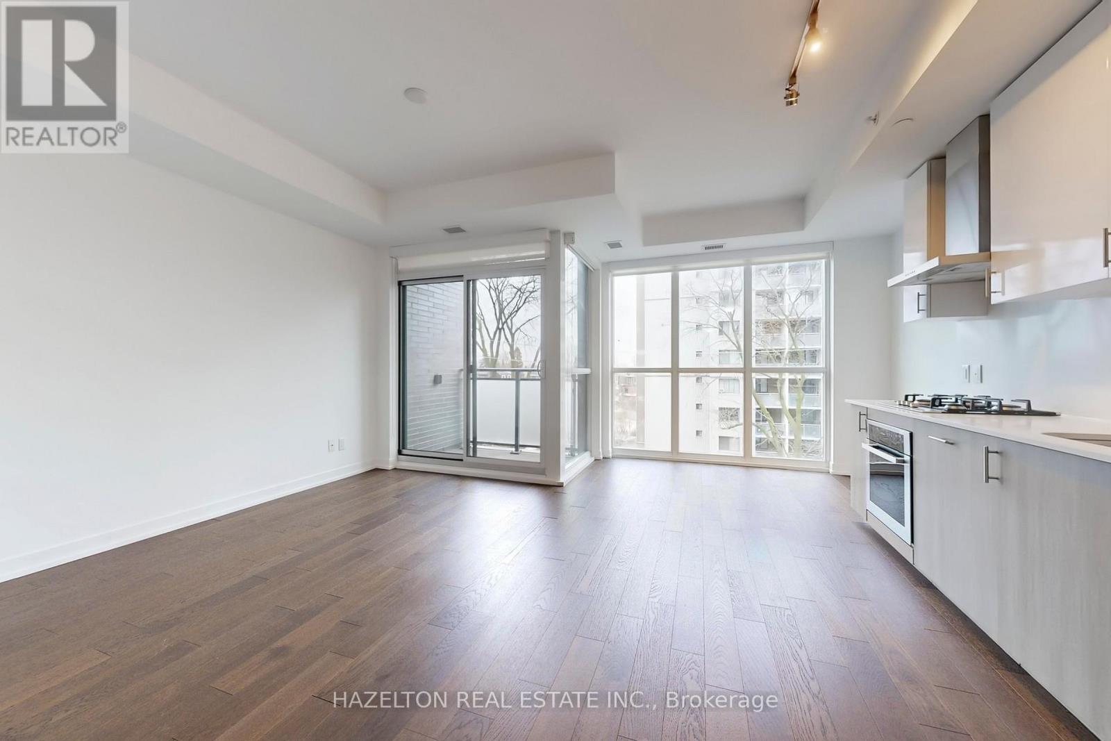 Apartment – 421 - 38 HOWARD PARK AVENUE, Toronto – photo 2