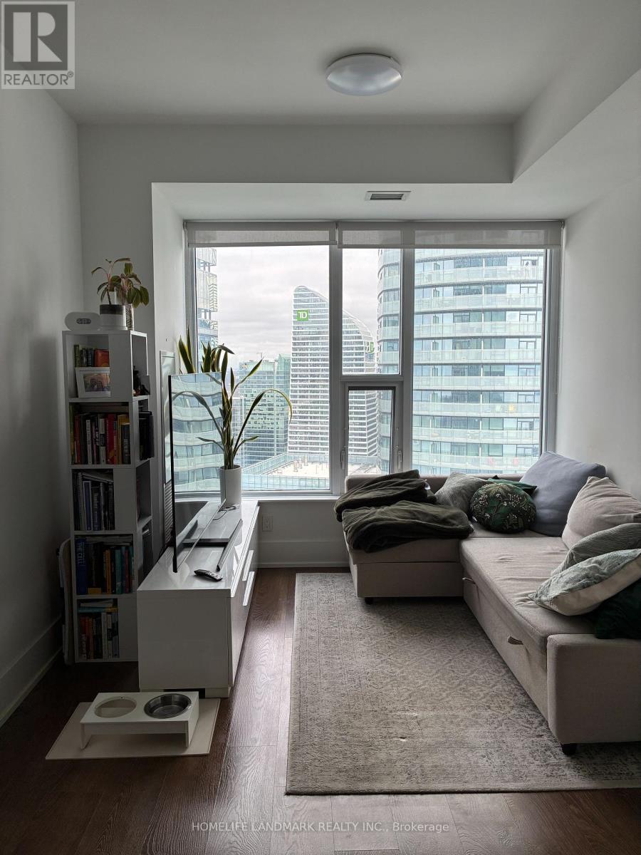 Apartment – 6002 - 10 YORK STREET, Toronto – photo 3