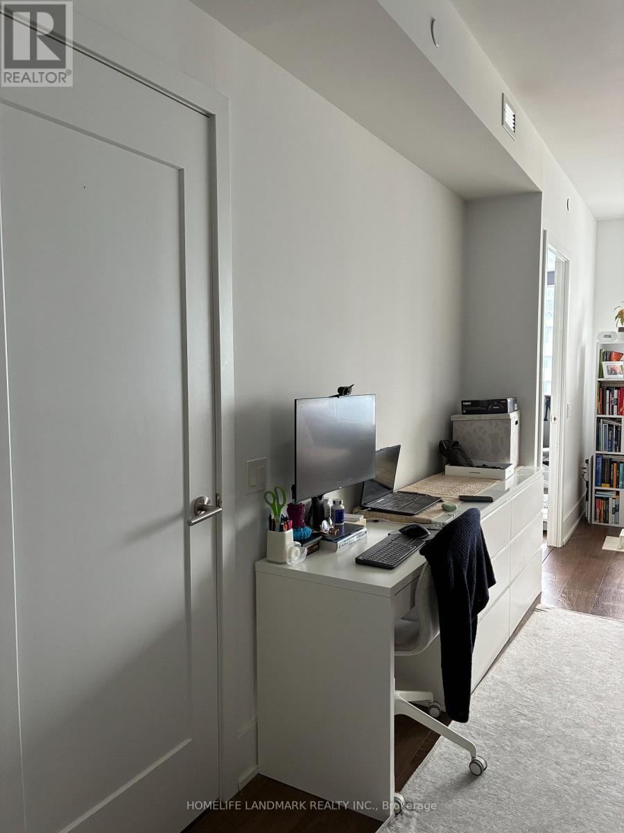 Apartment – 6002 - 10 YORK STREET, Toronto – photo 4