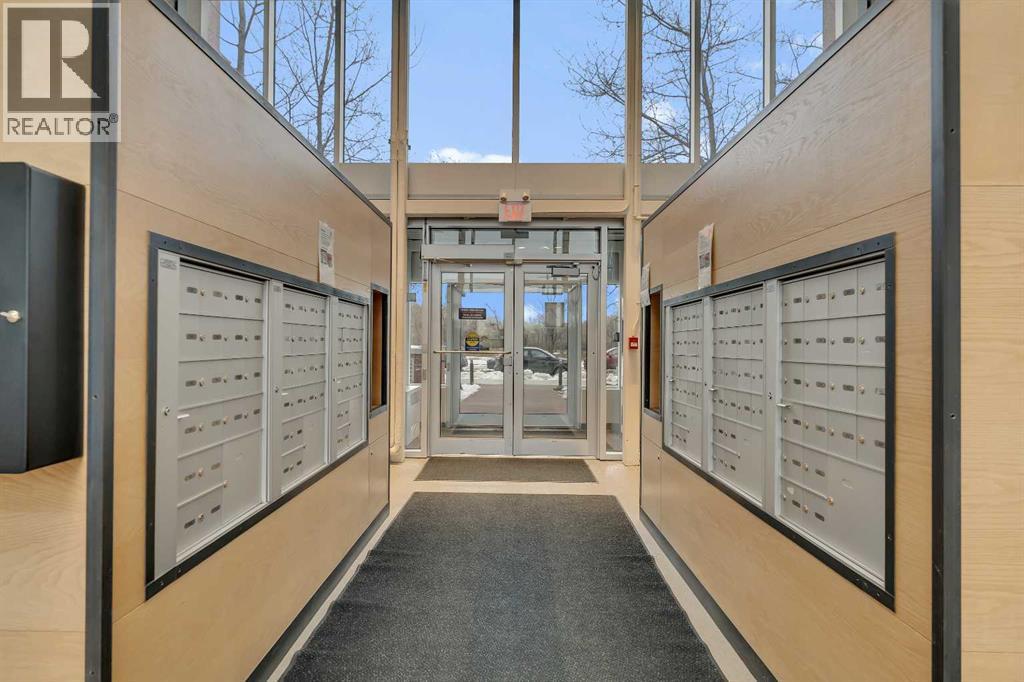 Apartment for Sale in 412, 63 Inglewood Park SE|Calgary, Alberta T2G1B7 4