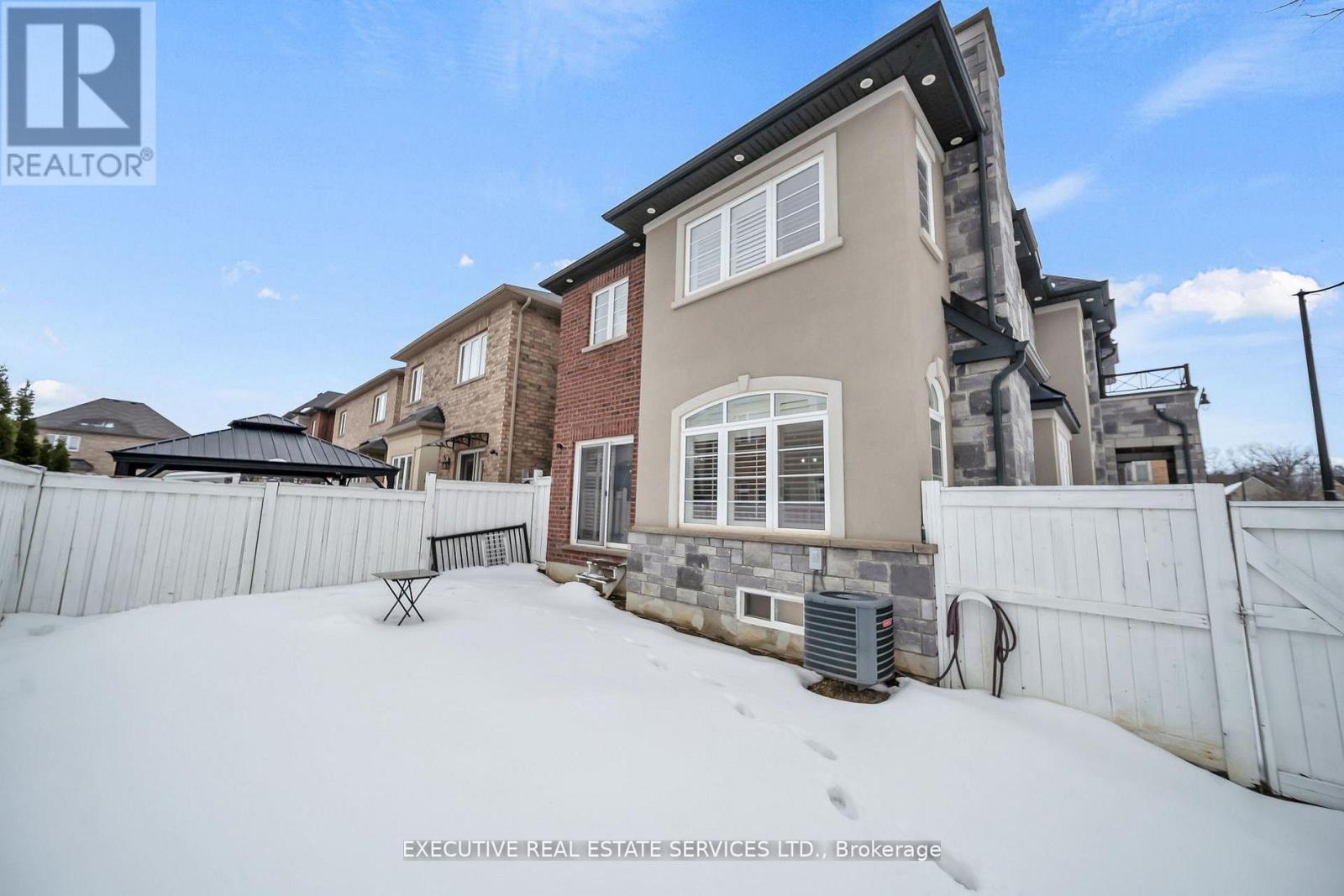House – 13 MASKEN CIRCLE, Brampton