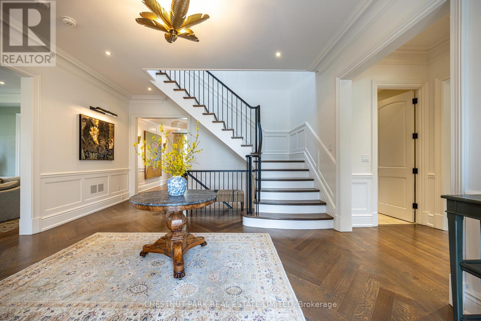 House – 151 ROCHESTER AVENUE, Toronto – photo 3