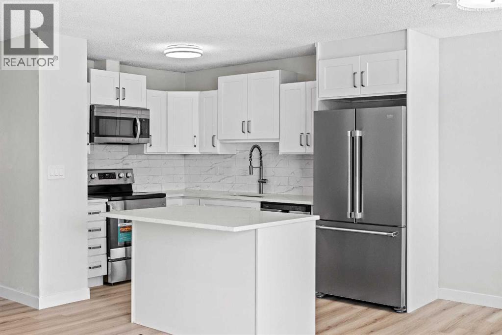 Duplex for Sale in 937 Marcombe Drive NE|Calgary, Alberta T2A3H2