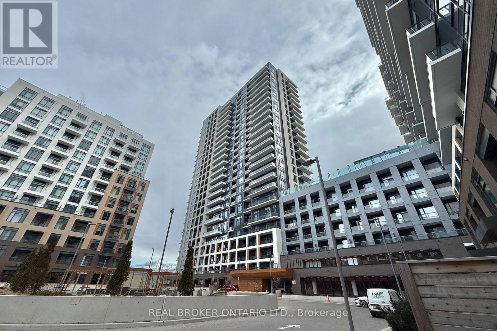 Single Family – 1801 - 7950 BATHURST STREET, Vaughan