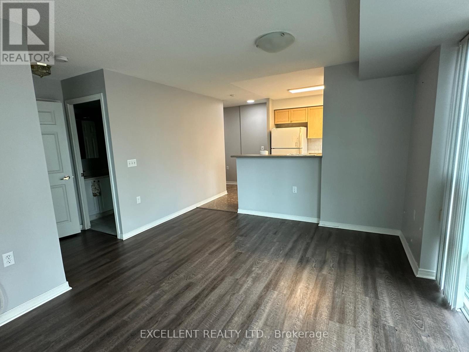 Apartment – 911 - 28 OLIVE AVENUE, Toronto – photo 4