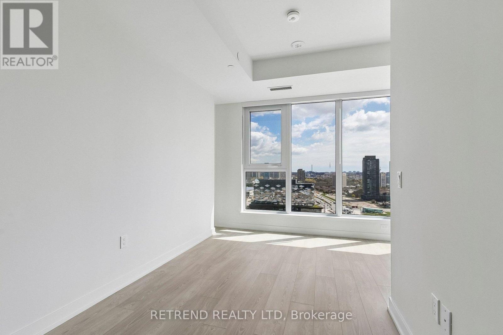 Apartment – 2108 - 5 QUARRINGTON LANE, Toronto – photo 4