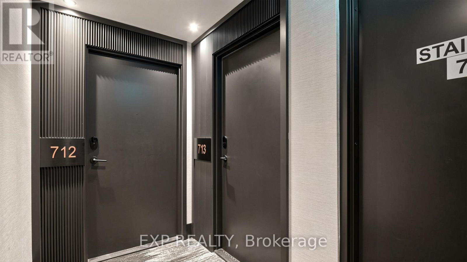 Apartment – 713 - 2450 OLD BRONTE ROAD, Oakville – photo 4