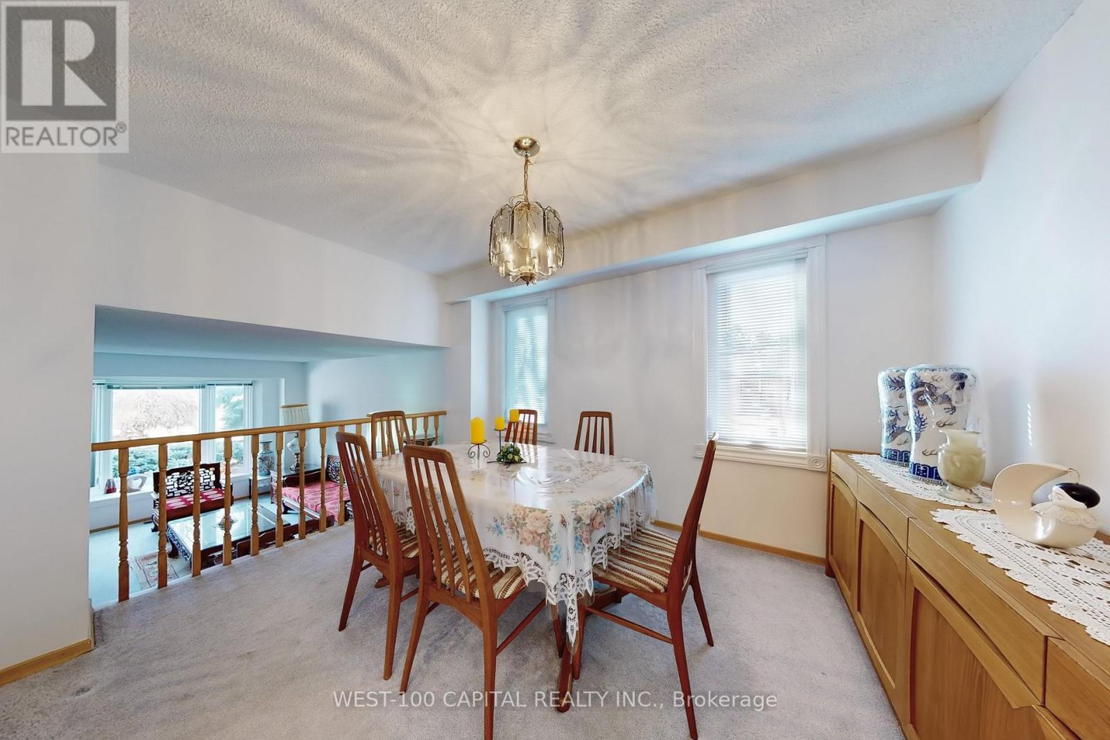 House – 30 WINTERMUTE BOULEVARD, Toronto – photo 4