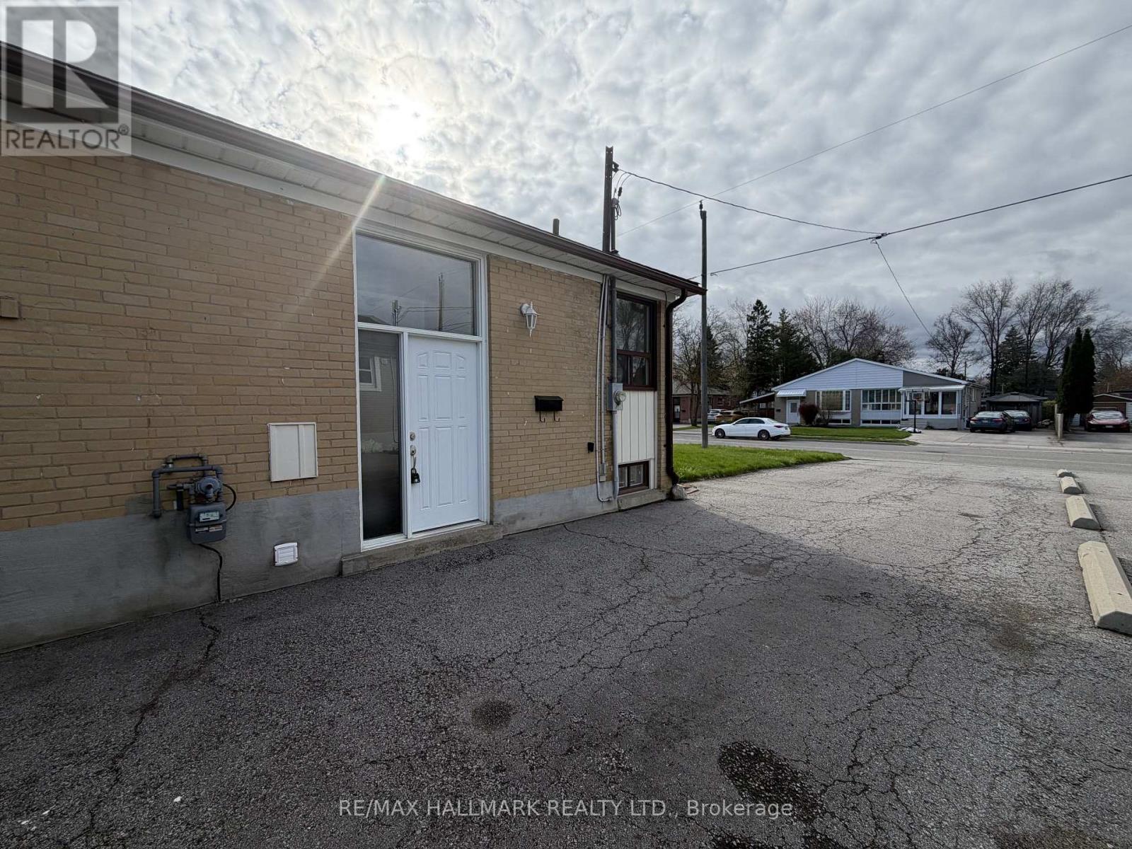 House – MAIN - 313 TAYLOR MILLS DRIVE N, Richmond Hill – photo 3