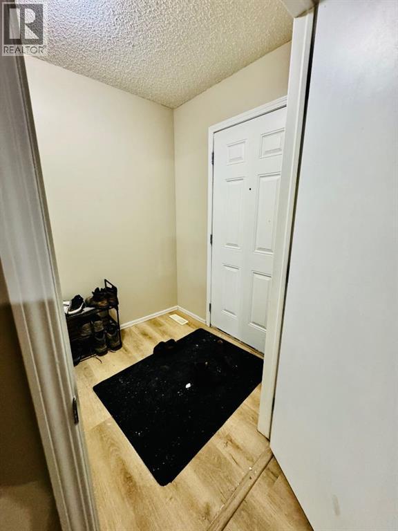 Duplex for Sale in 184 TARALAKE Terrace NE|Calgary, Alberta T3J0A2 3