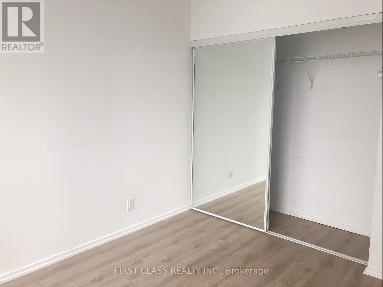Apartment – 2810 - 70 TEMPERANCE STREET, Toronto – photo 3