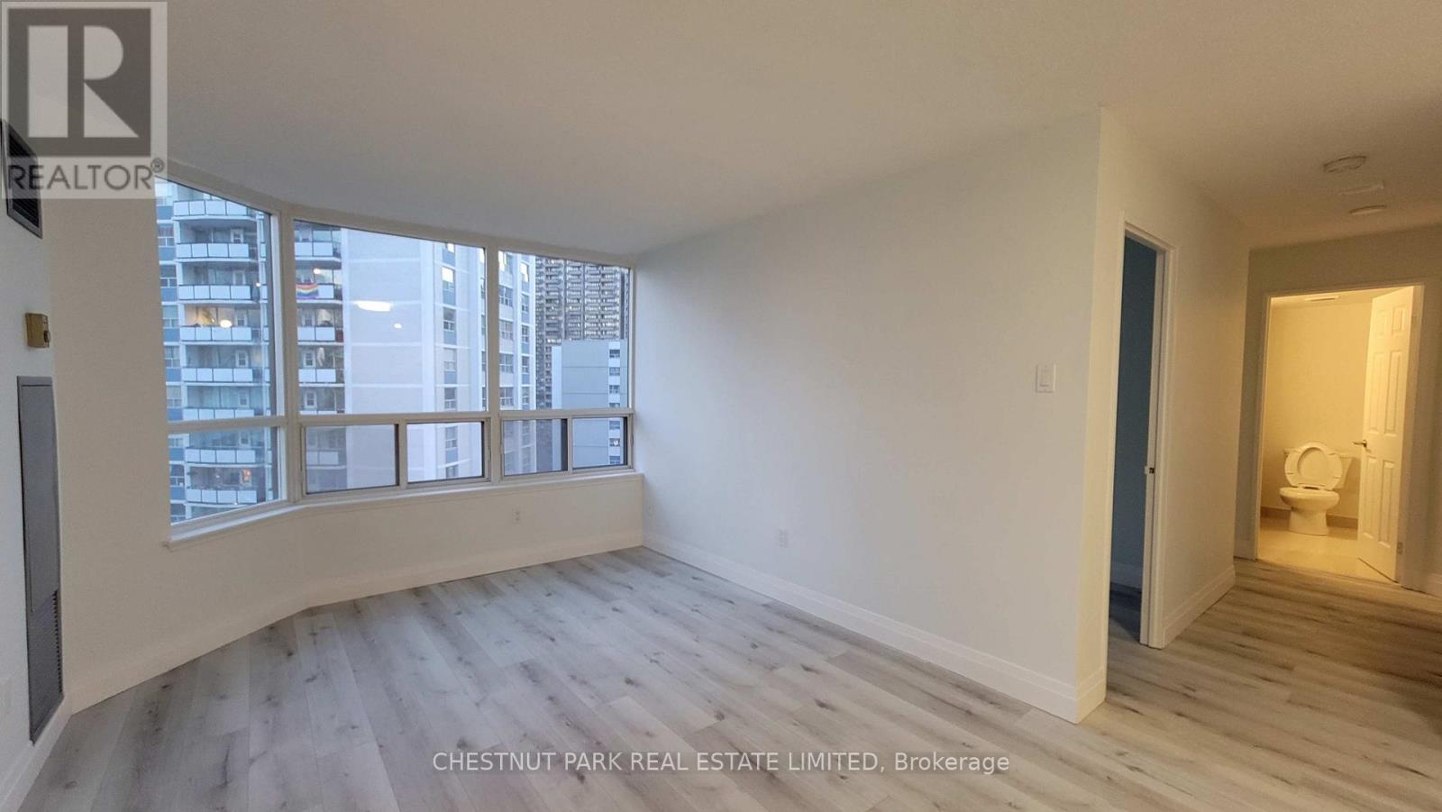Apartment – 1201 - 25 MAITLAND STREET, Toronto – photo 5