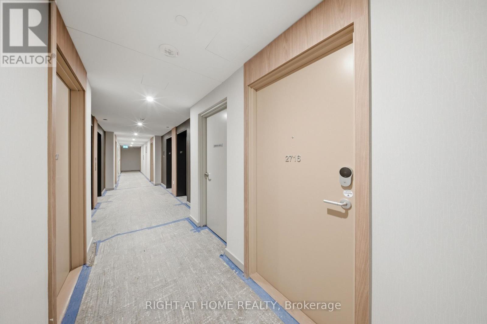 Apartment – 2716 - 1 QUARRINGTON LANE, Toronto – photo 4