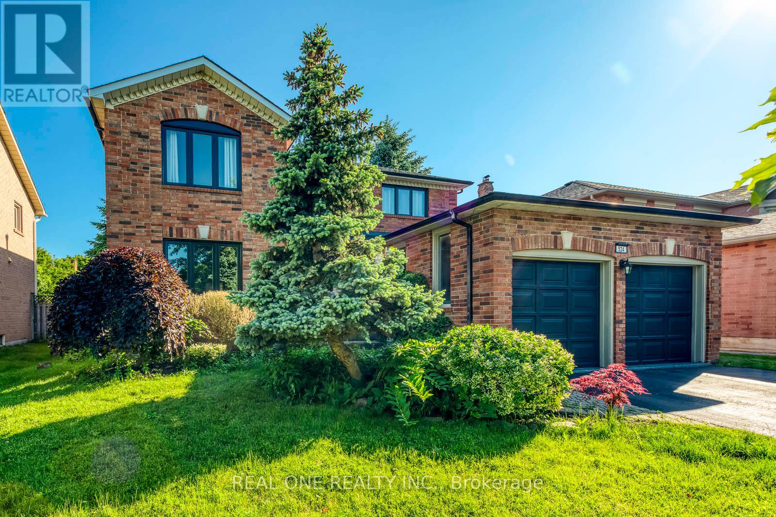 House – 524 BLENHEIM CRESCENT, Oakville – photo 2
