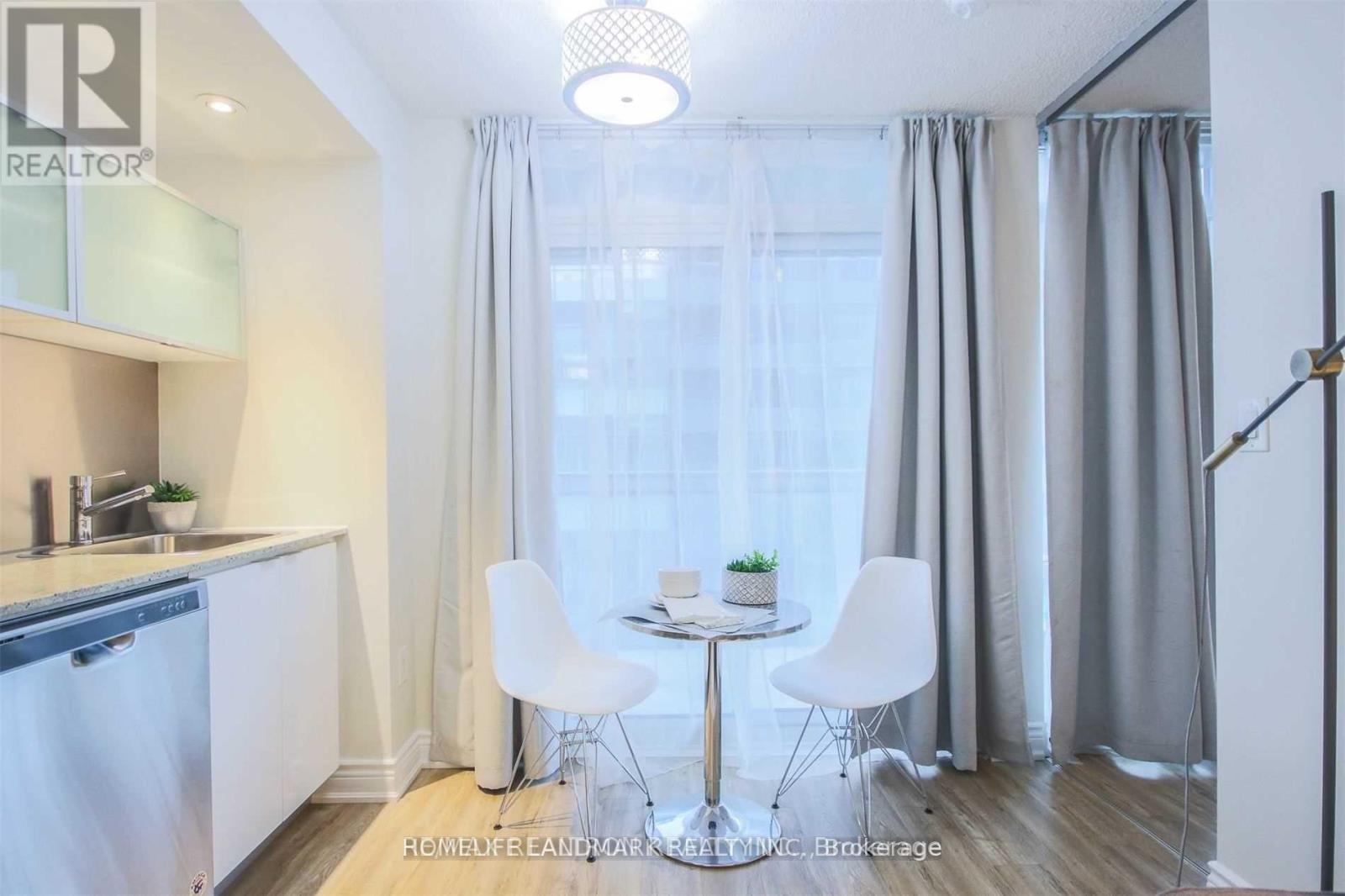 Apartment – 1625 - 4K SPADINA AVENUE, Toronto – photo 5