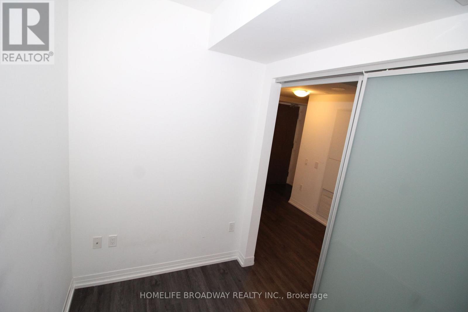 Apartment – 3715 - 251 JARVIS STREET, Toronto – photo 5