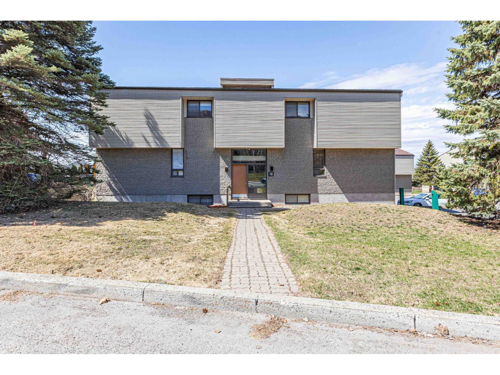 755 Rue Léonard, #202, Québec (Sainte-Foy/Sillery/Cap-Rouge), Quebec G1X4C9