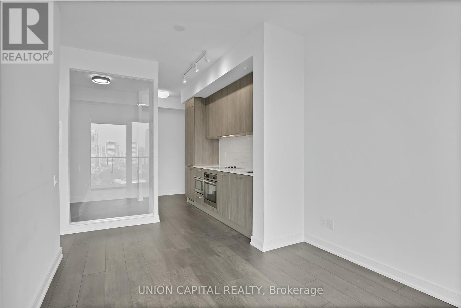 Apartment – 1704 - 3 GLOUCESTER STREET, Toronto – photo 2