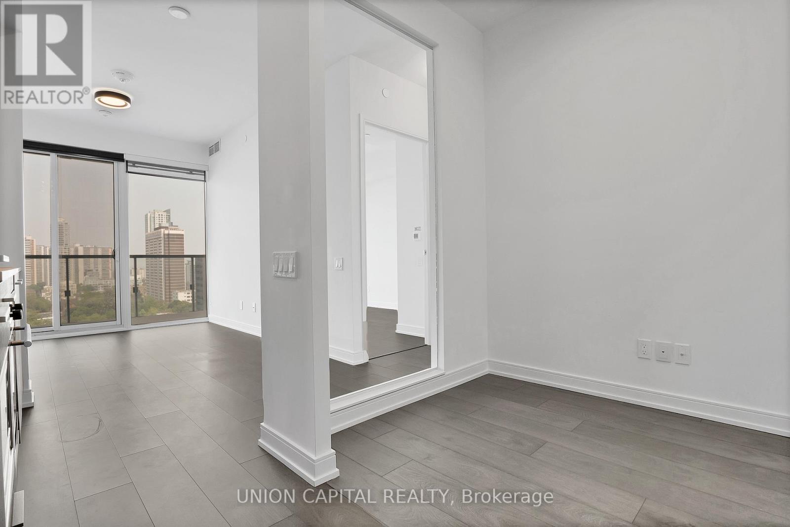 Apartment – 1704 - 3 GLOUCESTER STREET, Toronto – photo 5
