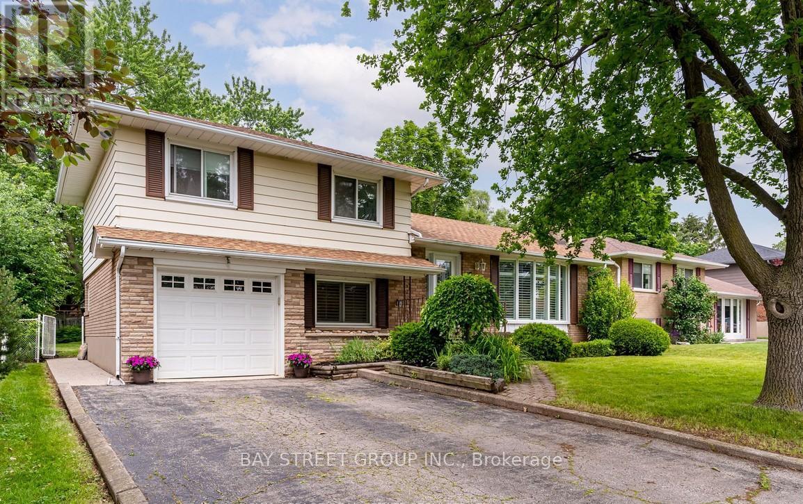House – 49 RAYNE AVENUE, Oakville – photo 3