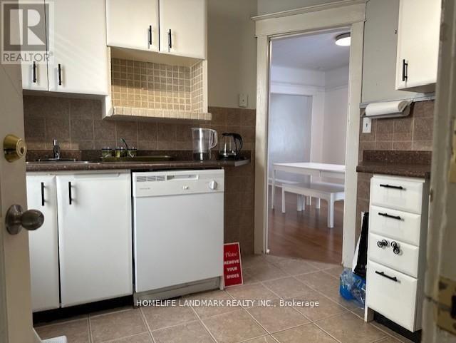 House – 928 GREENWOOD AVENUE, Toronto – photo 4