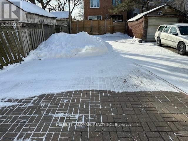 House – 928 GREENWOOD AVENUE, Toronto – photo 5