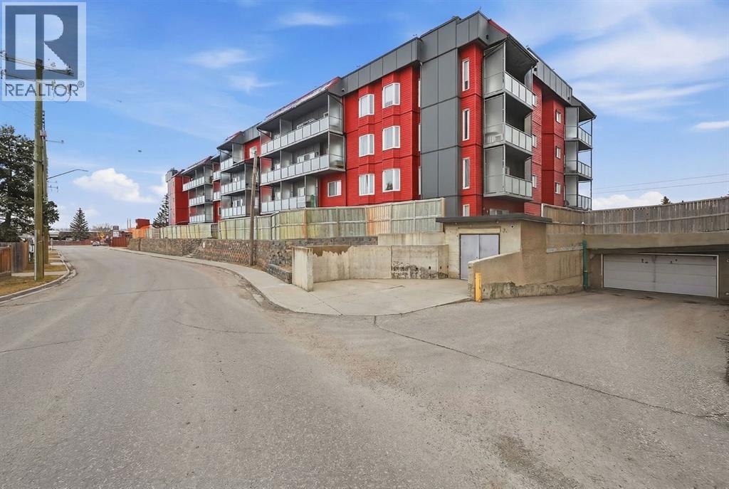 Apartment for Sale in 315, 335 Garry Crescent NE|Calgary, Alberta T2K5X1