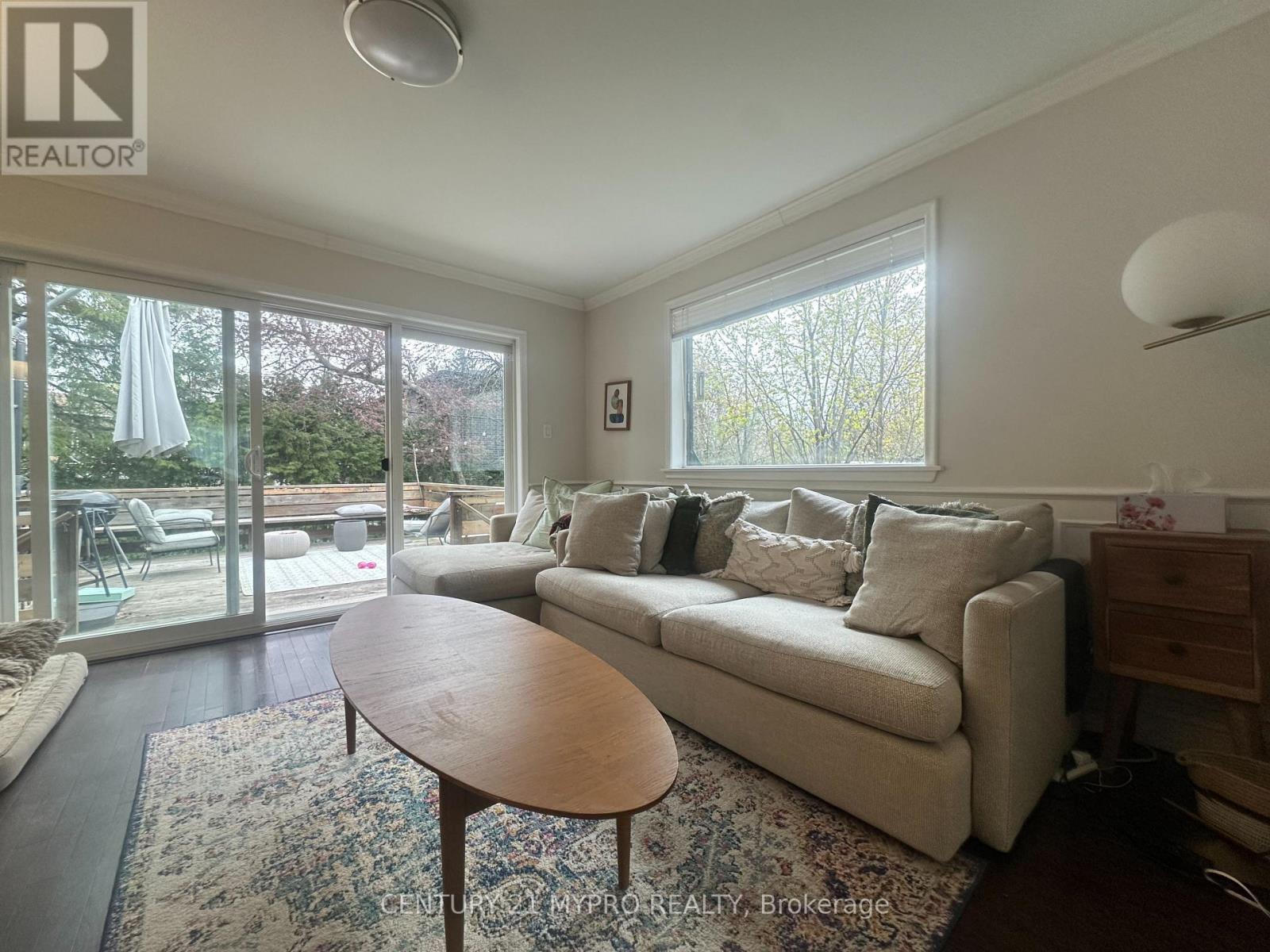 House – 3 CANFIELD PLACE, Toronto – photo 4