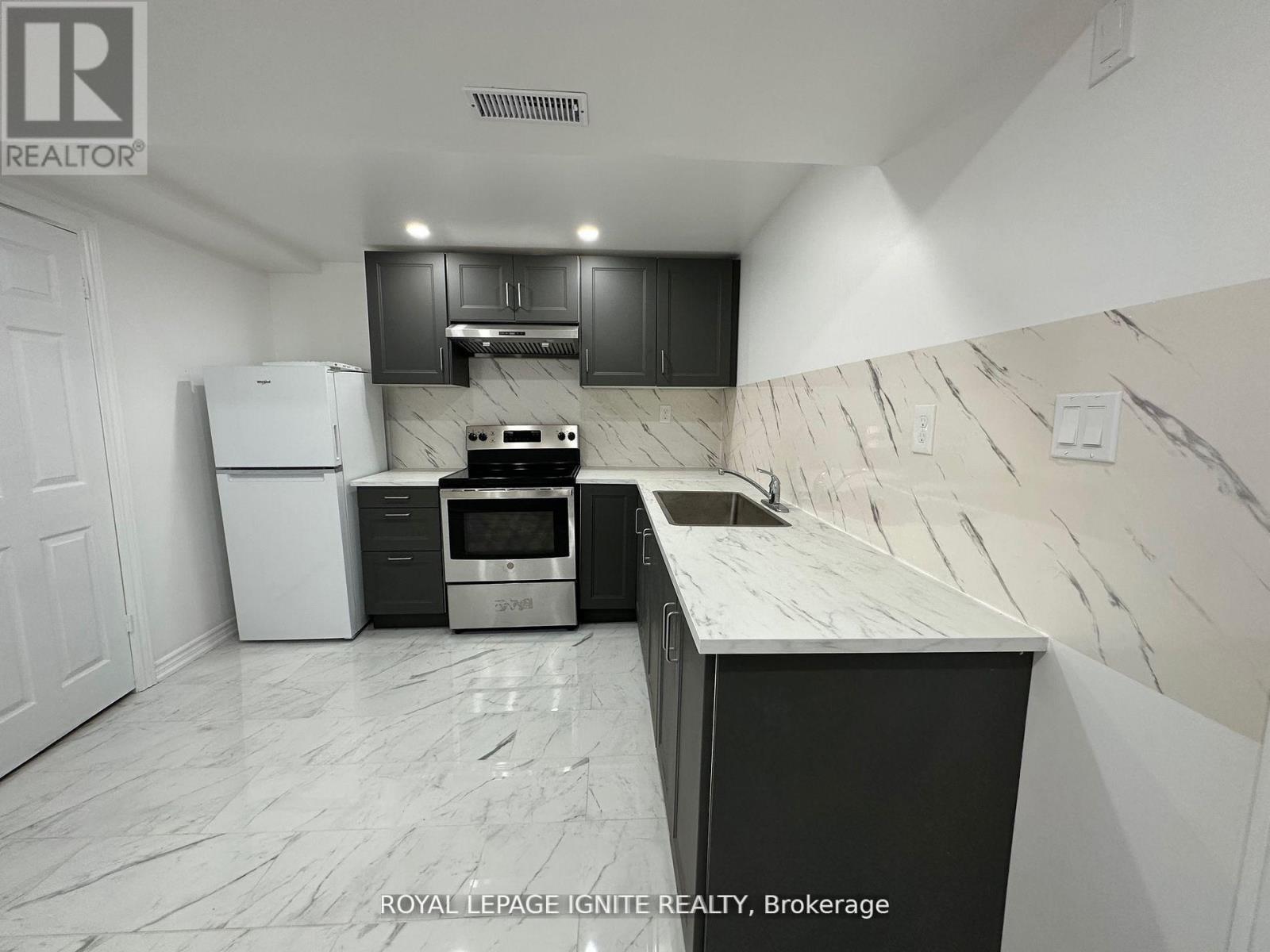 House – BSMT - 111 MISTY HILLS TRAIL, Toronto – photo 4