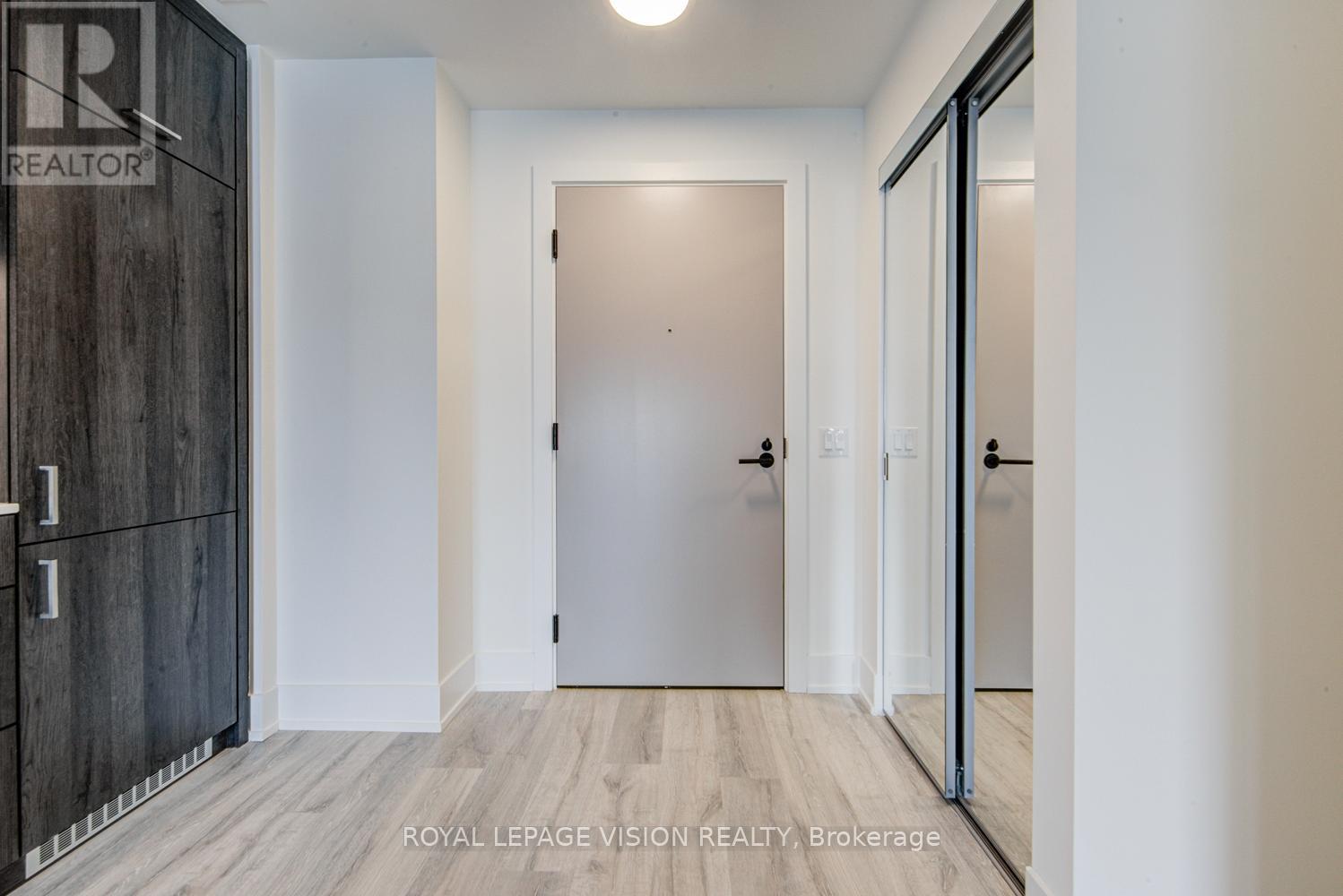 Apartment – 526 - 858 DUPONT STREET, Toronto – photo 4
