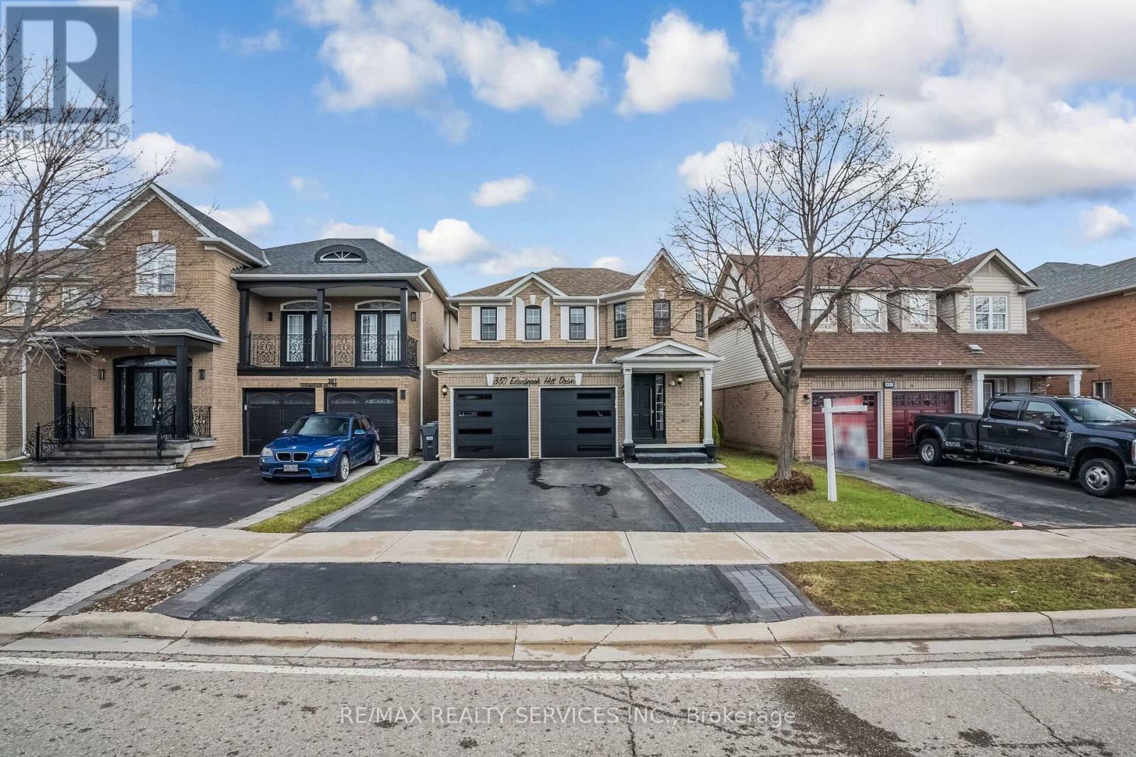 House – 359 EDENBROOK HILL DRIVE, Brampton – photo 2