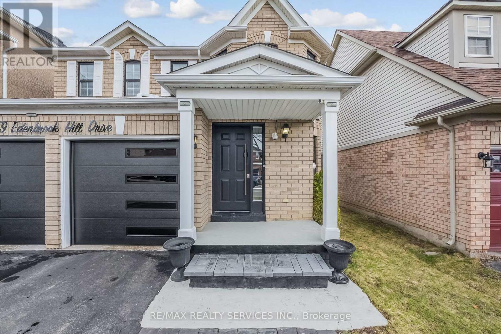 House – 359 EDENBROOK HILL DRIVE, Brampton – photo 3