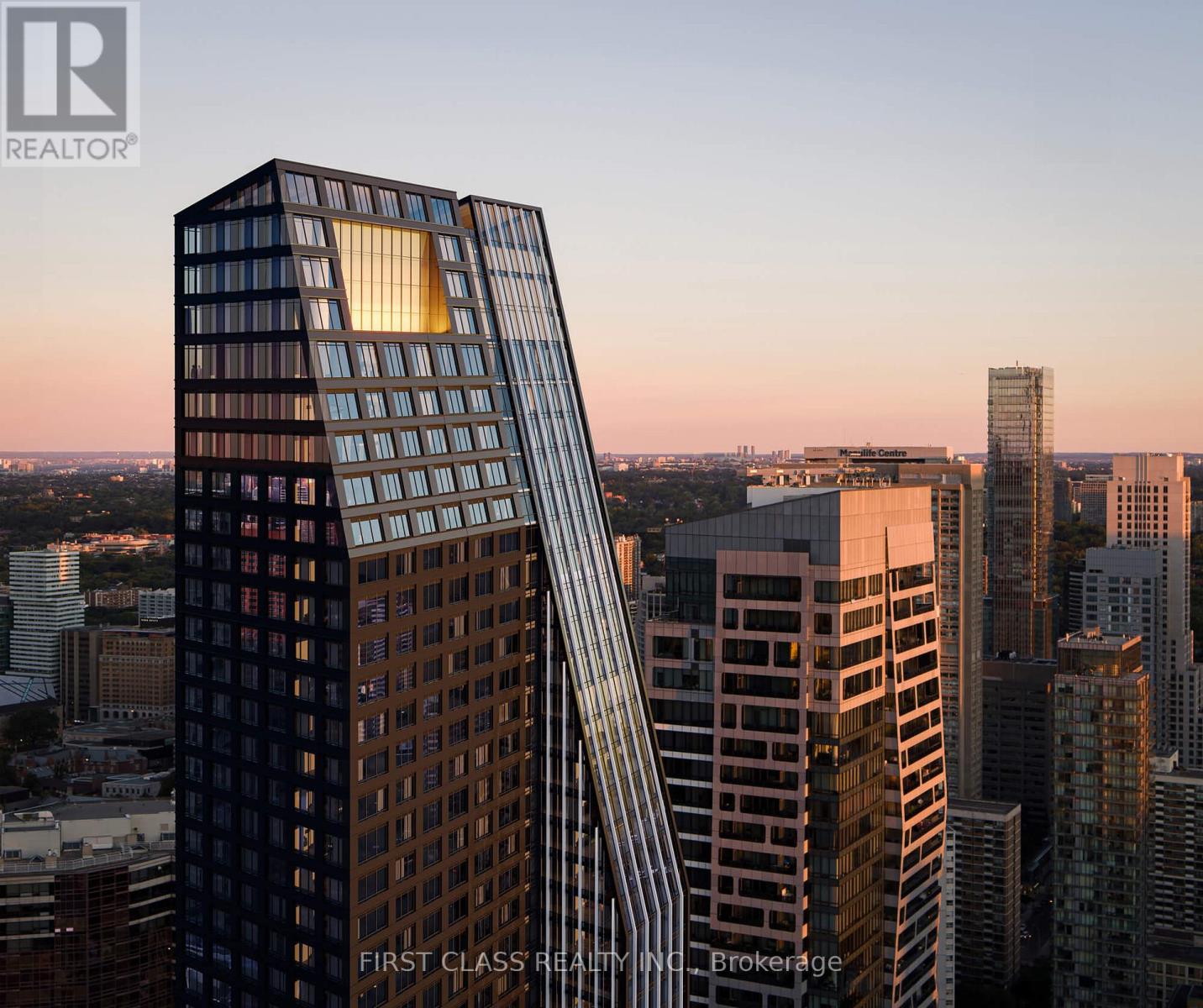 Apartment – 905 - 8 WELLESLEY STREET W, Toronto