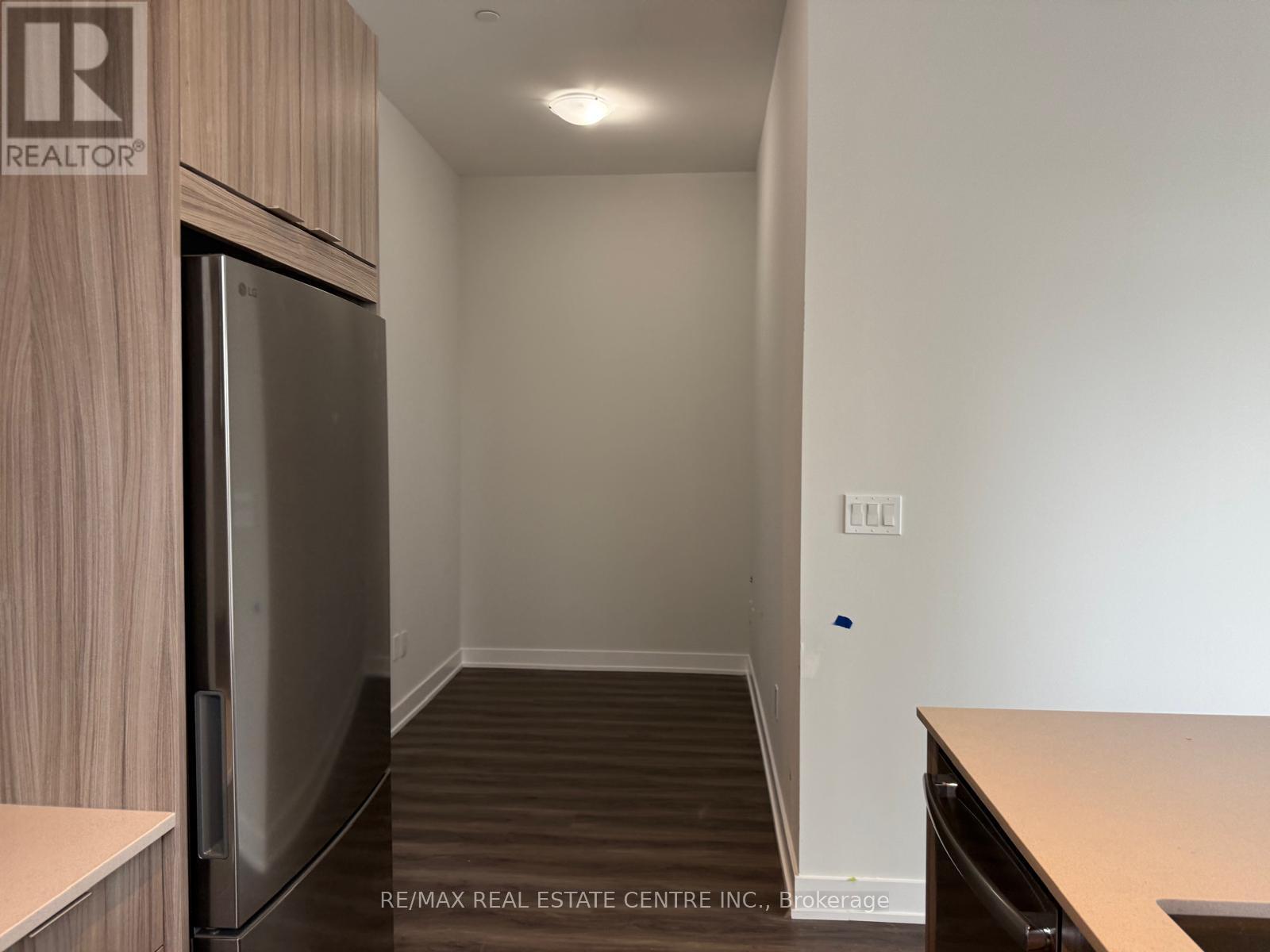Apartment – 519 - 430 SQUARE ONE DRIVE, Mississauga – photo 5