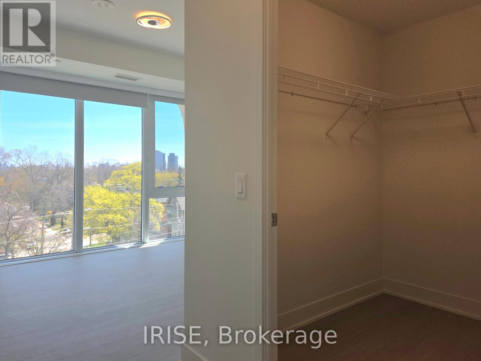 Apartment – 504 - 322 DUPONT STREET, Toronto – photo 3