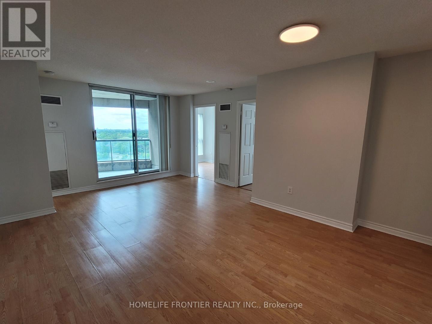 Apartment – 1105 - 7 LORRAINE DRIVE, Toronto – photo 4