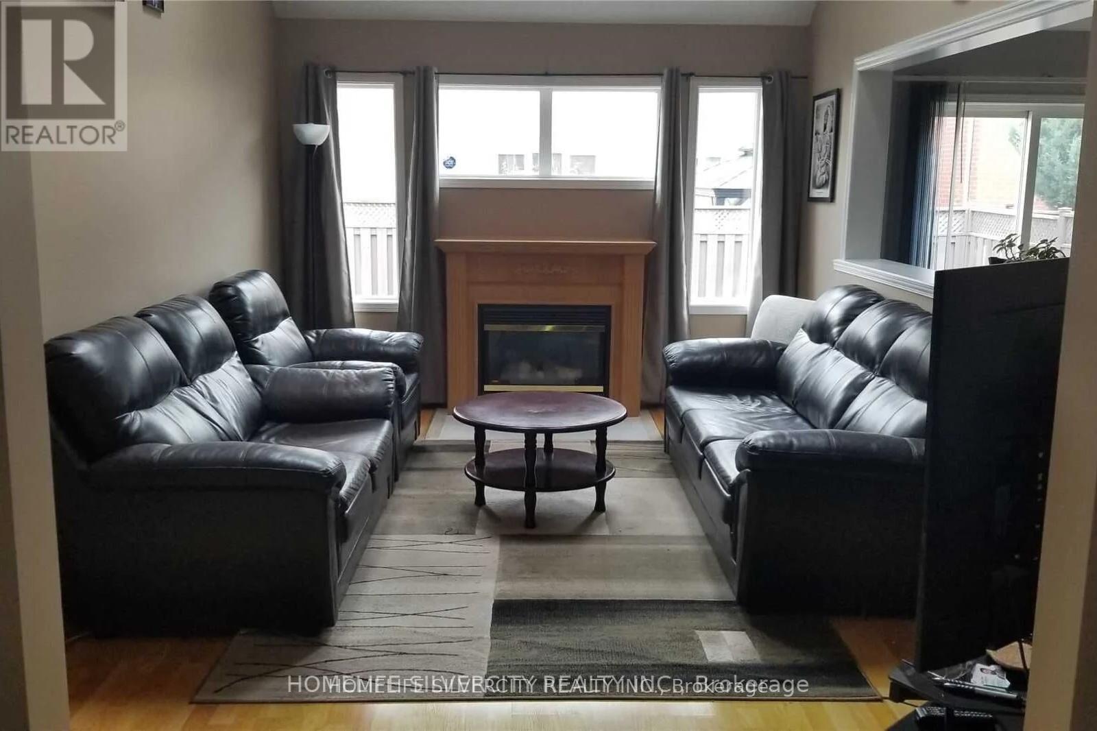 House – 222 EDENBROOK HILL DRIVE, Brampton – photo 3