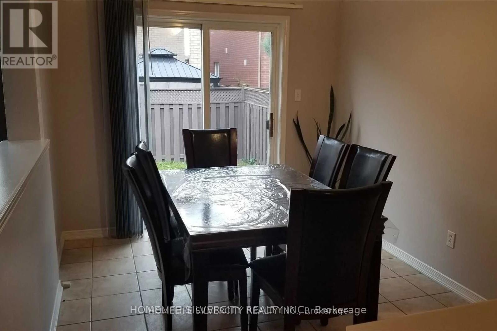 House – 222 EDENBROOK HILL DRIVE, Brampton – photo 4
