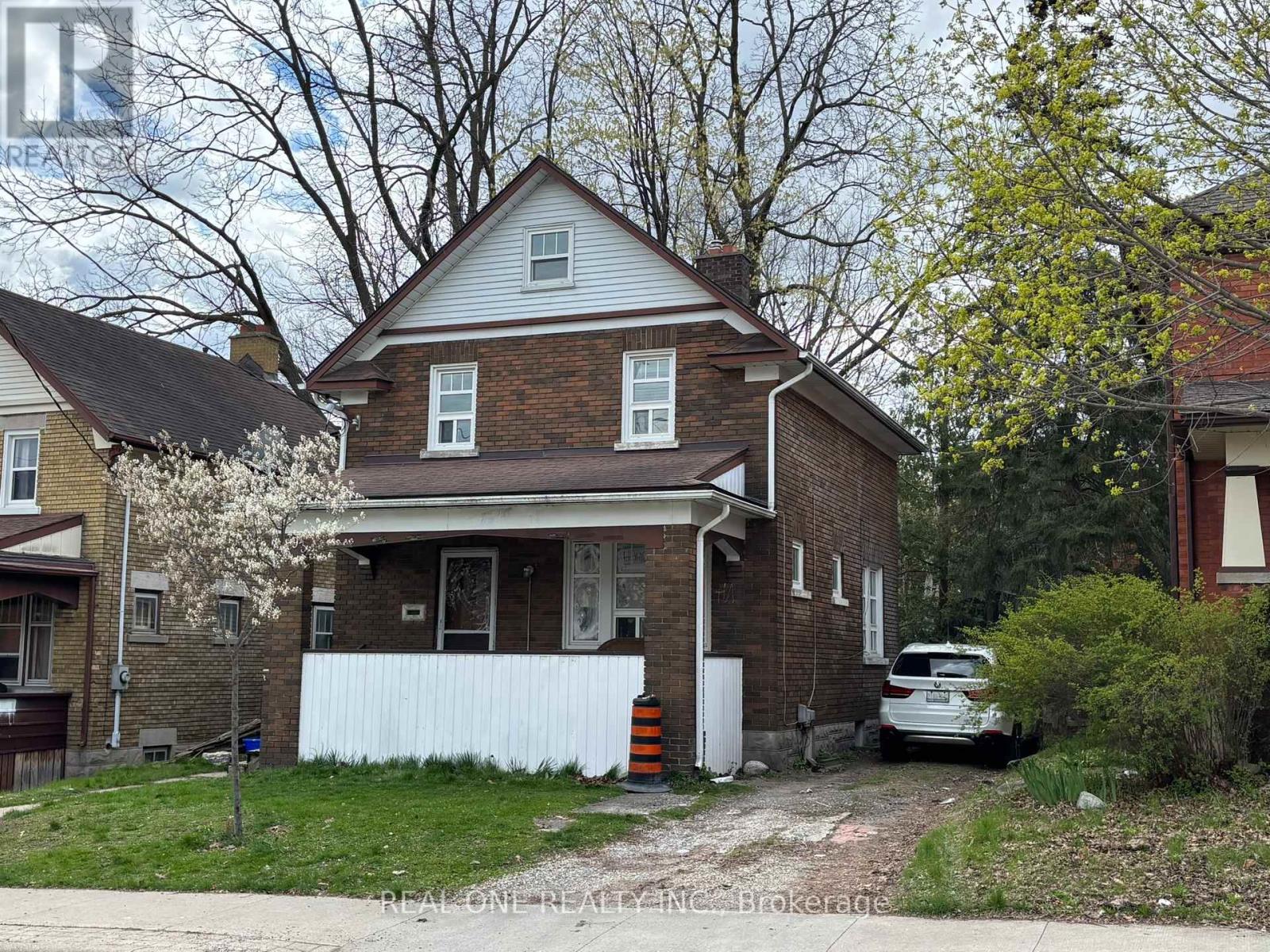 93 PEPPLER STREET, Waterloo, Ontario N2J3C9