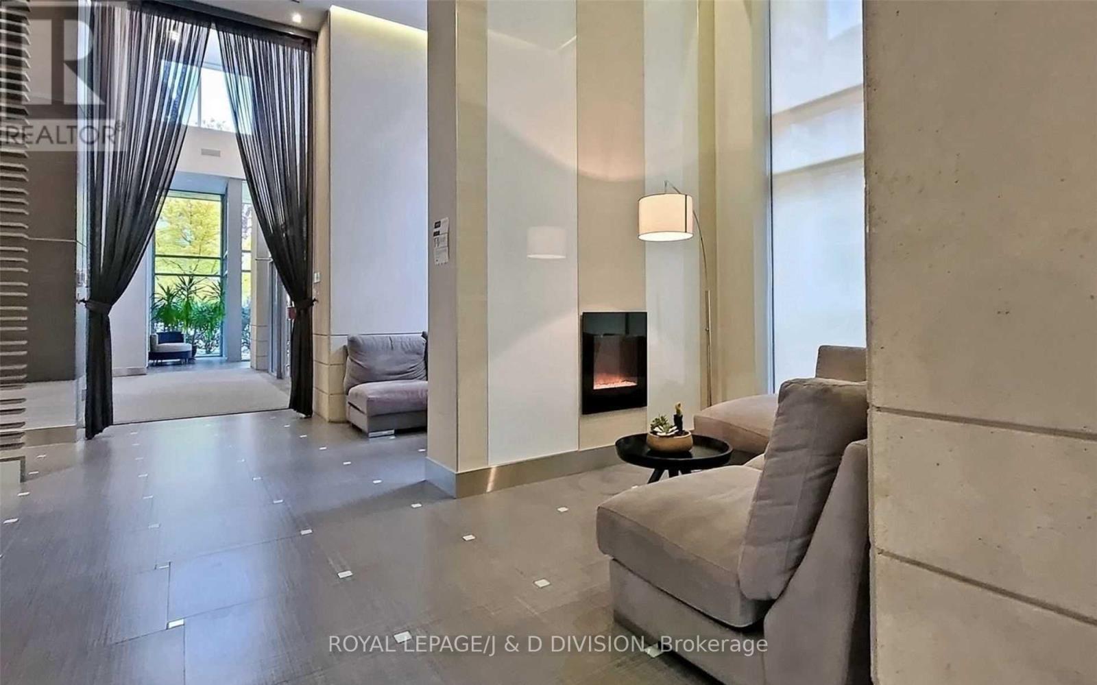 Apartment – 412 - 500 SHERBOURNE STREET, Toronto – photo 2