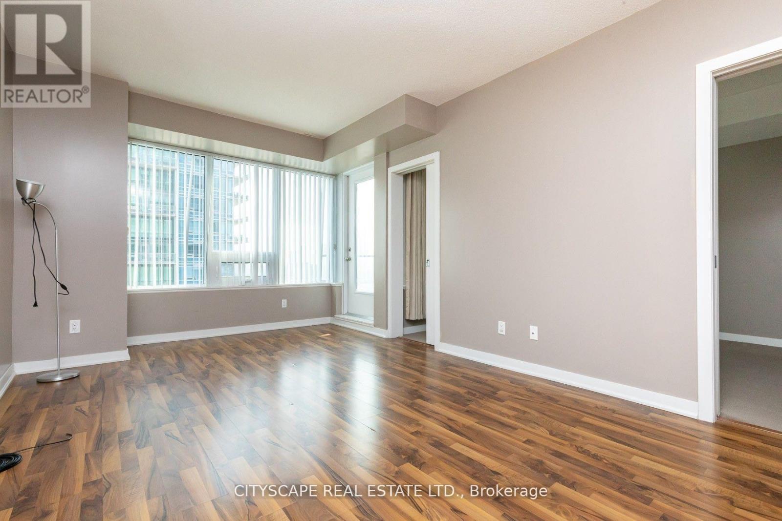 Apartment – 1702 - 59 EAST LIBERTY STREET, Toronto – photo 4