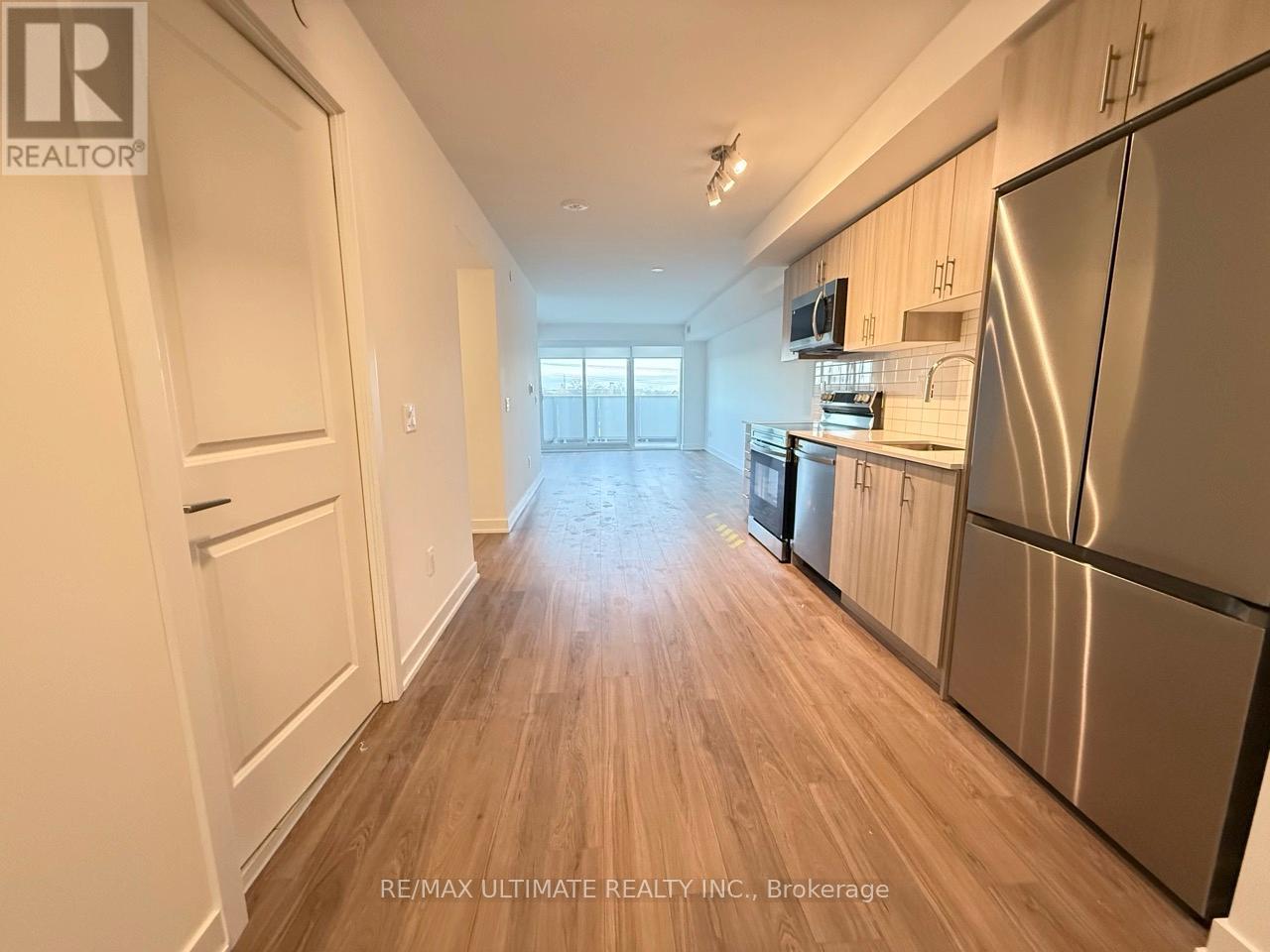 Apartment – 308 - 1010 SANDY BEACH ROAD, Pickering – photo 2