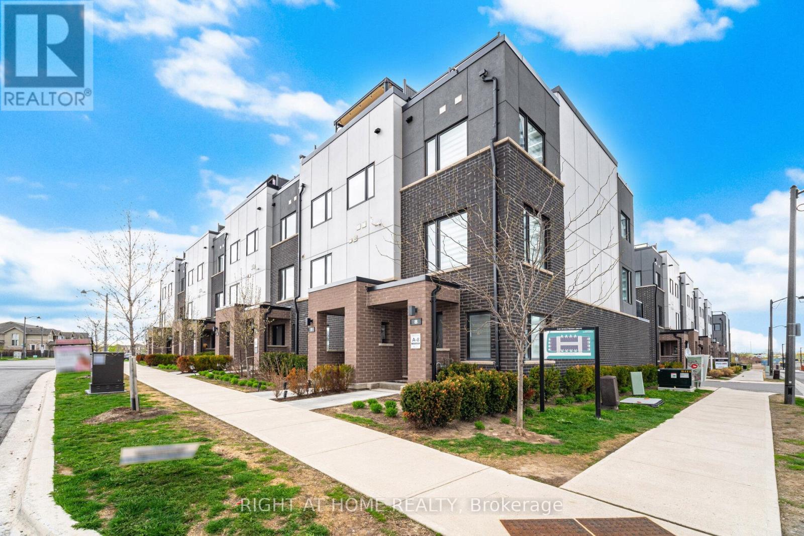 Row / Townhouse for Sale in 6 - 348 WHEAT BOOM DRIVE|Oakville (JM Joshua Meadows), Ontario L6H3V6 3