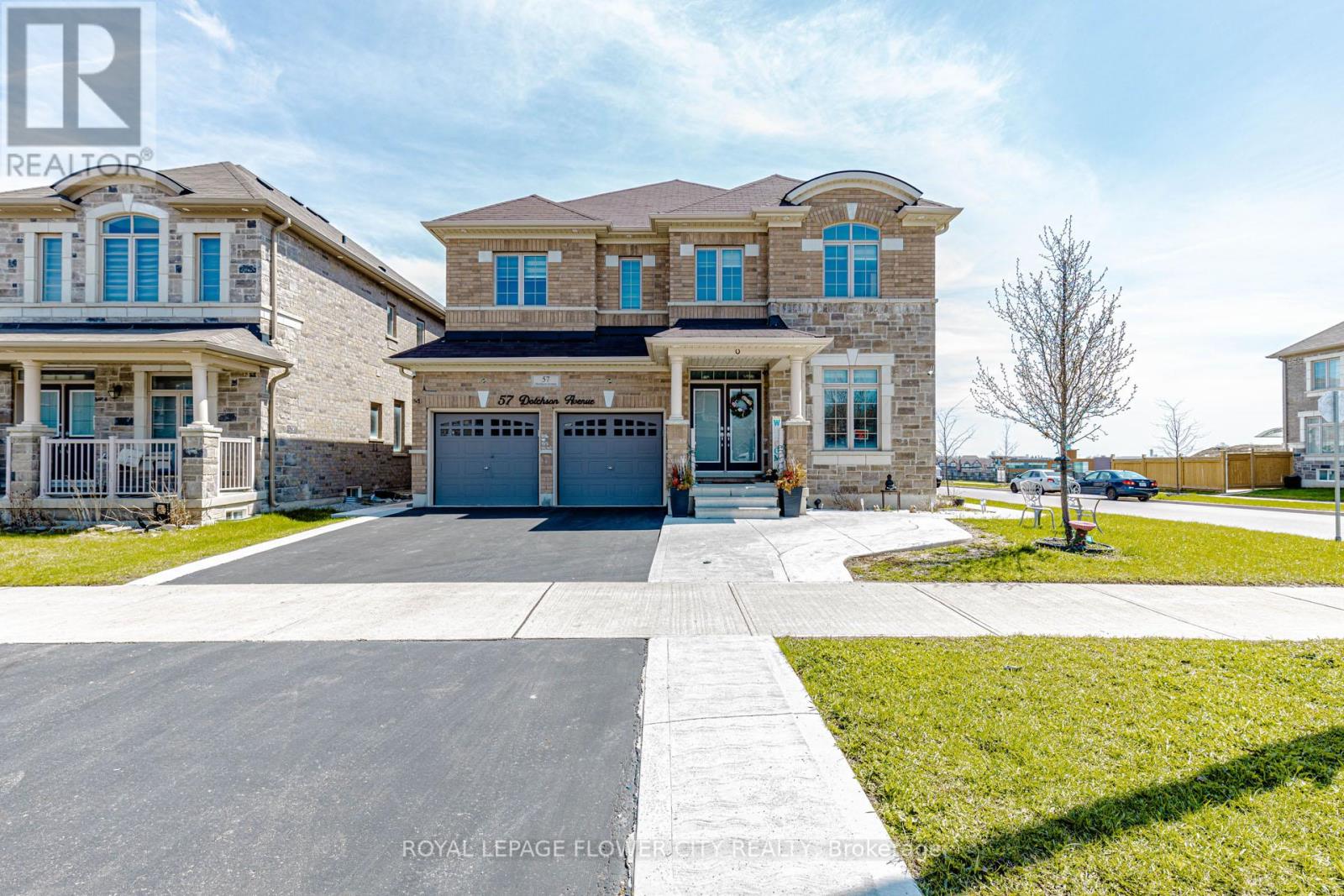 House – 57 DOTCHSON AVENUE, Caledon