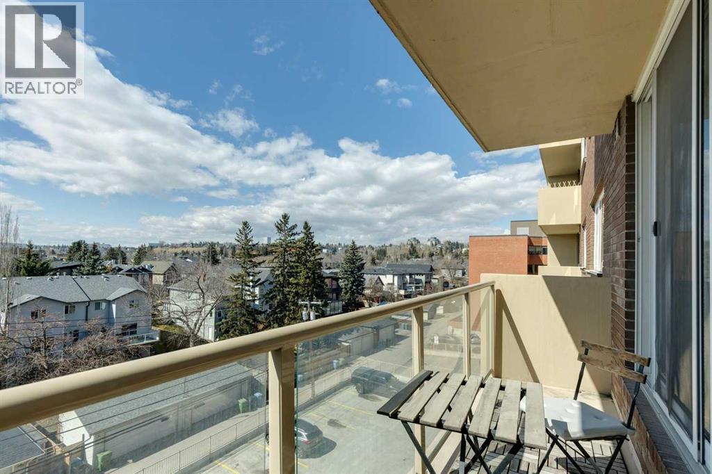 Apartment for Sale in 507, 429 14 Street NW|Calgary, Alberta T2N2A3 3