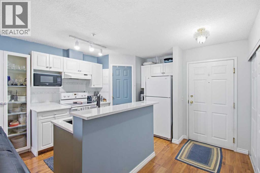 Apartment for Sale in 304, 280 Shawville Way SE|Calgary, Alberta T2Y3Z8 5