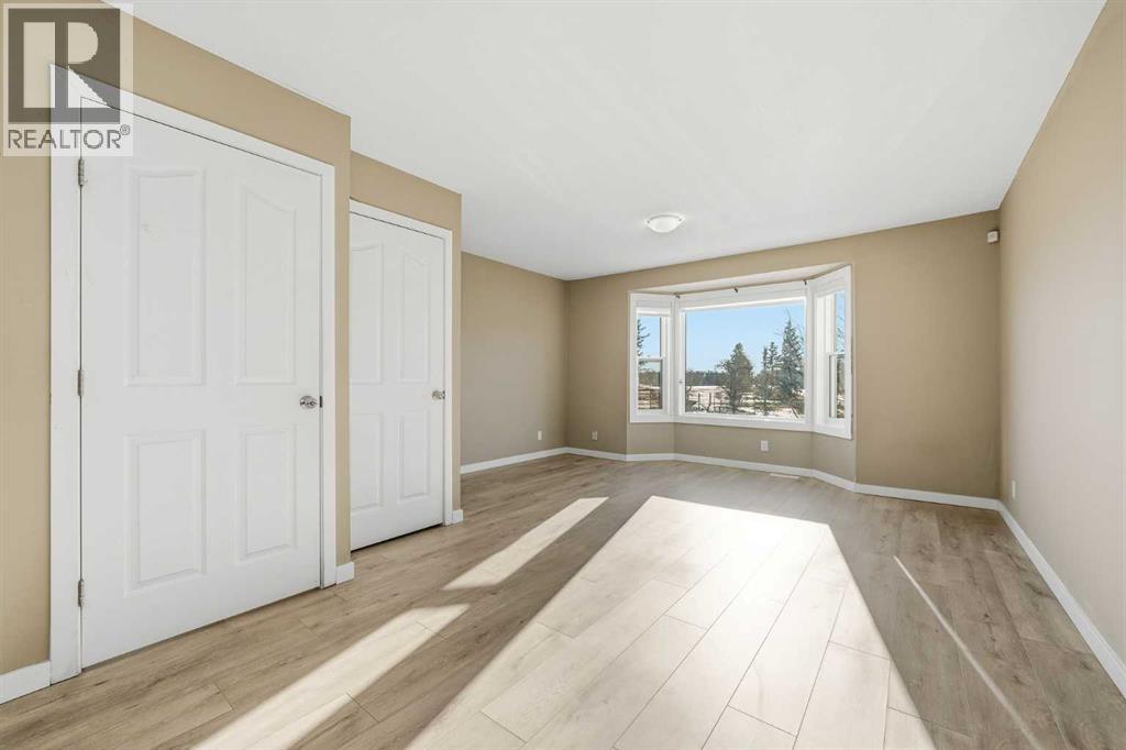 House for Sale in 30 Falmere Way NE|Calgary, Alberta T3J2Z1 3