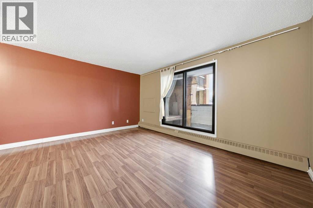 Apartment for Sale in 308, 8604 48 Avenue NW|Calgary, Alberta T3B5E6 5