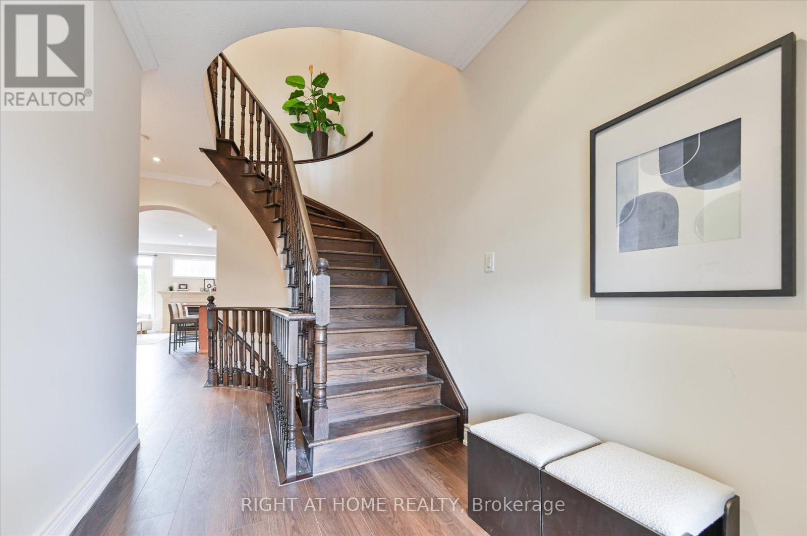 Row / Townhouse for Sale in 1182 WOODINGTON LANE|Oakville (JC Joshua Creek), Ontario L6H7V1 3