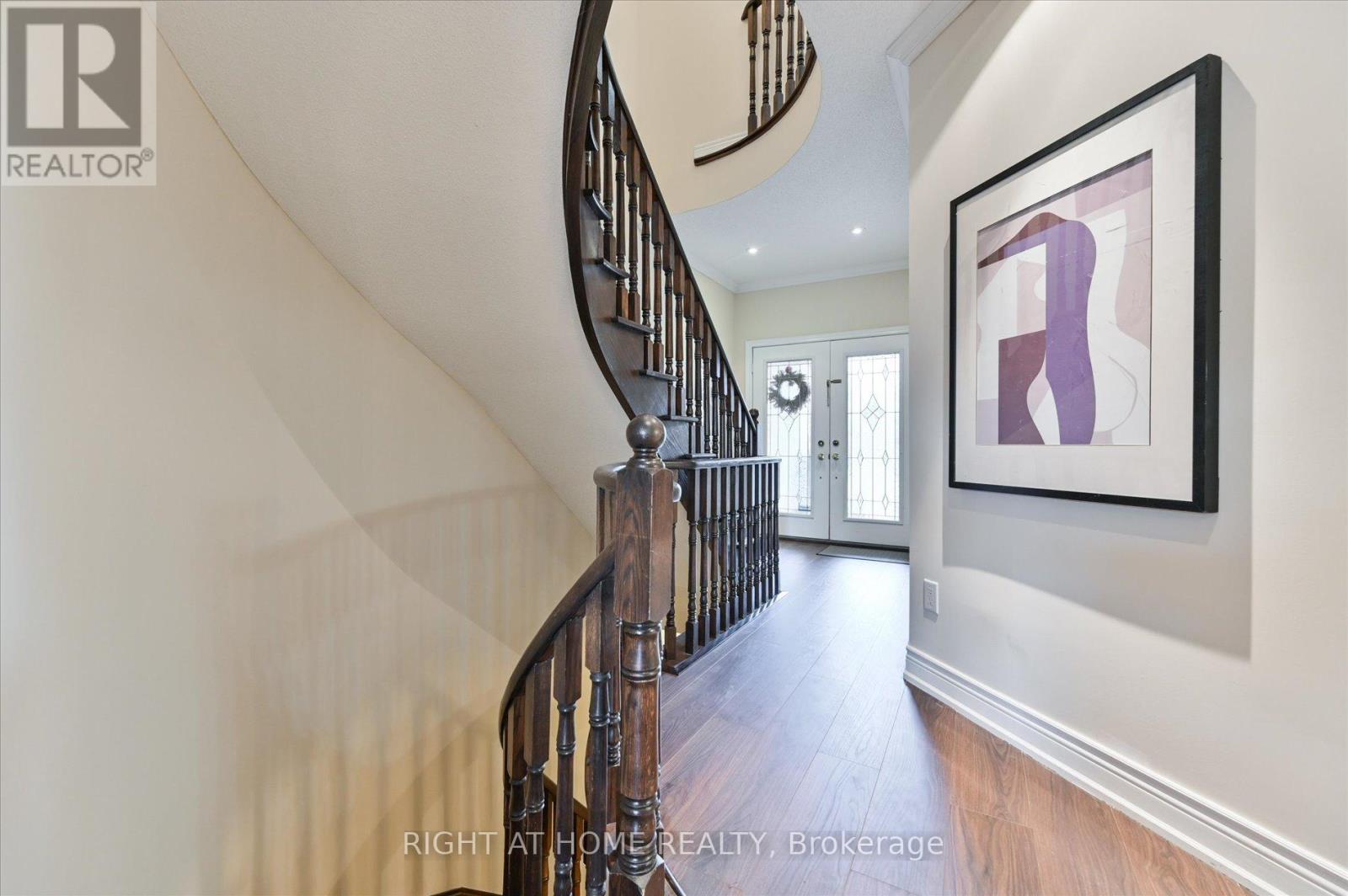 Row / Townhouse for Sale in 1182 WOODINGTON LANE|Oakville (JC Joshua Creek), Ontario L6H7V1 4
